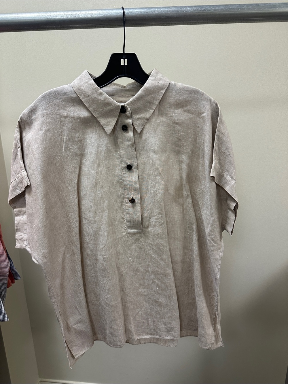 Lafayette 148 New York Linen Button-Front Short-Sleeve Top in Light Beige - Picture 1 of 3